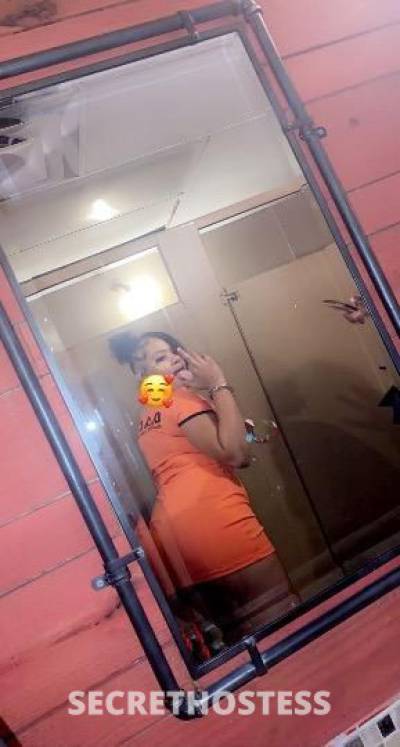 YOURFAVORITE 19Yrs Old Escort Wichita KS Image - 4