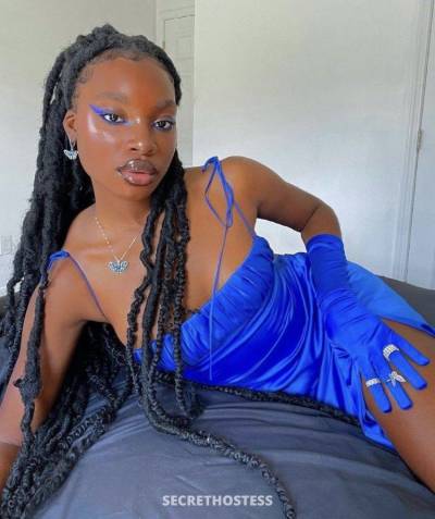 Zoe, escort in Abidjan