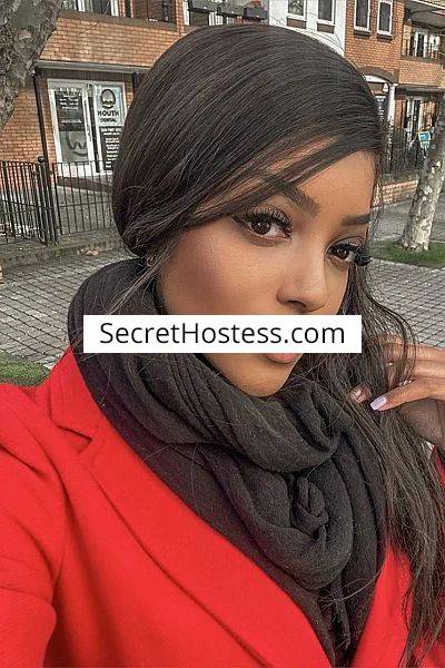 26 year old Latin Escort in London Cornetto