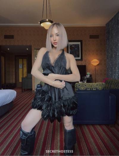 45 Year Old Asian Escort Amsterdam Blonde - Image 2