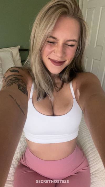 25 Year Old Caucasian Escort Denver CO - Image 3