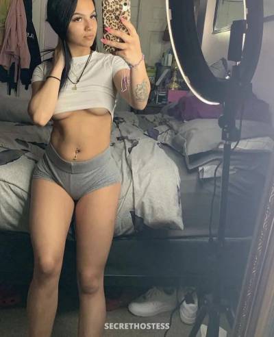 24Yrs Old Escort Minot ND Image - 1