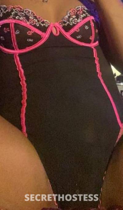 25Yrs Old Escort Madison WI Image - 1