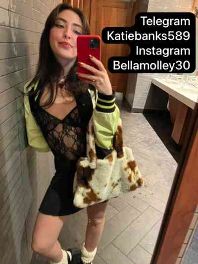 Telegram  @katiebanks589 Instagram  Bellamolley30 in independent escort girl in:  Örebro