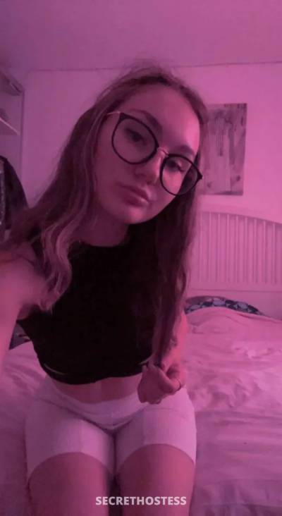 25 year old Escort in Fargo ND xxxx-xxx-xxx Escort services. .. Available for in all out 