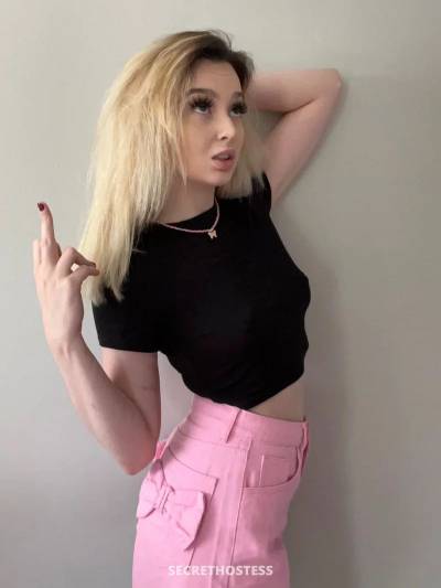 27 year old Irish Escort in Maui HI xxxx-xxx-xxx Escort
