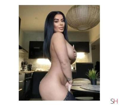 22 year old Asian Escort in London Adelle new escort in London. No rush and guaranteed pleasure