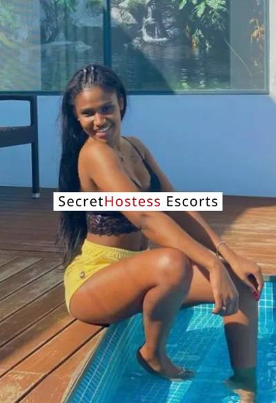 23 Year Old American Escort Dubai - Image 2