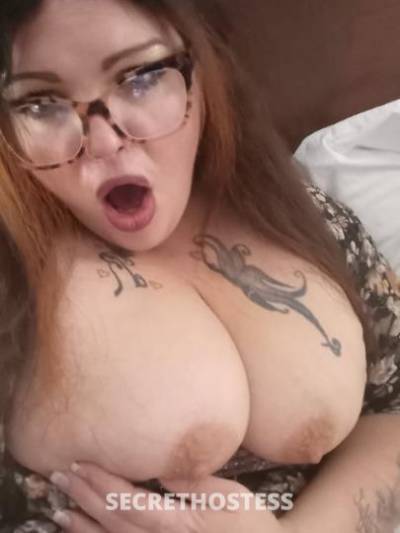 Fun Vivacious Sexy red headed BBW here to please in Philadelphia PA