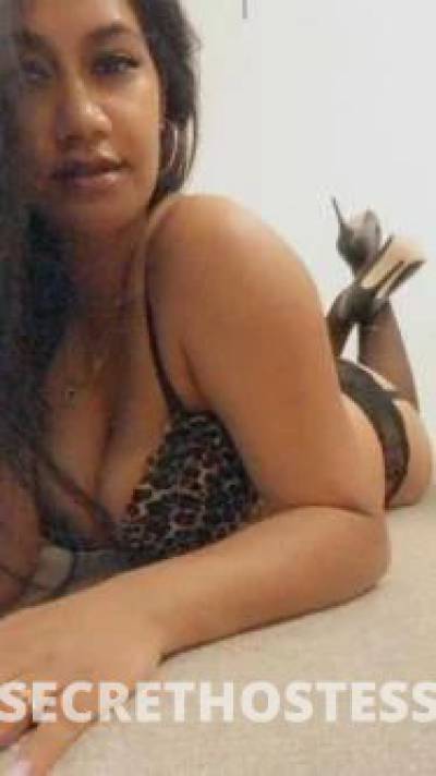 Kinky curvy 33yr Old Tanned Poly HORNY in Gold Coast