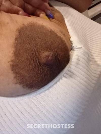 42 Year Old Escort Houston TX - Image 2