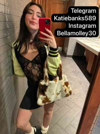Telegram  @katiebanks589 Instagram  Bellamolley30 in Souk Ahras