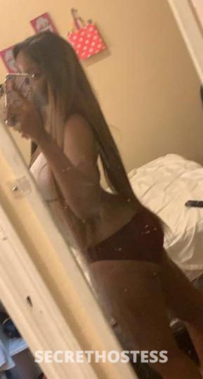 APPLE 18Yrs Old Escort Phoenix AZ Image - 1