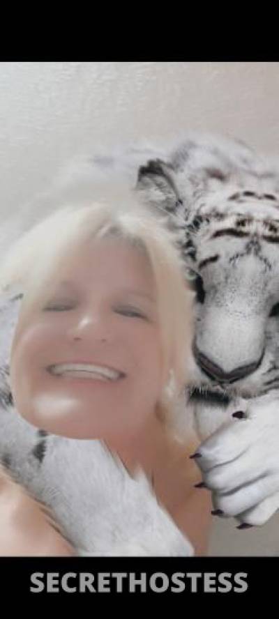 53 year old Escort in Augusta GA Come see me guys. i am . real.!!!! i have my own motel room