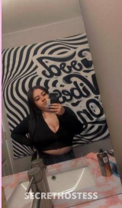 24 year old Latino Escort in Odessa TX short curvy latina