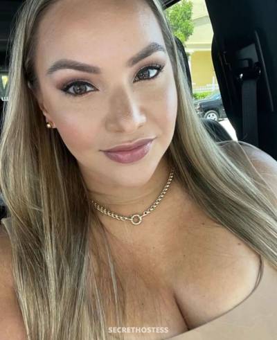 39 year old Escort in Lawrence KS xxxx-xxx-xxx I’m not a prostitute. Dinner out