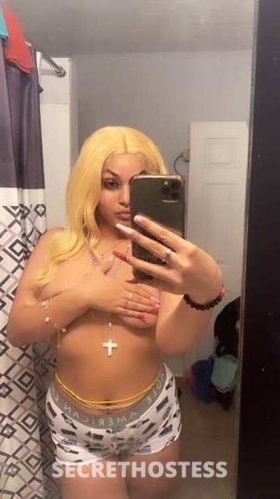 19 year old Escort in Kansas City MO ??Wettest Kitty in the City