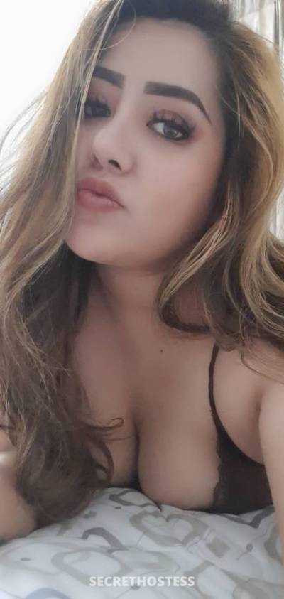 29 Year Old Asian Escort Muscat Blonde - Image 3