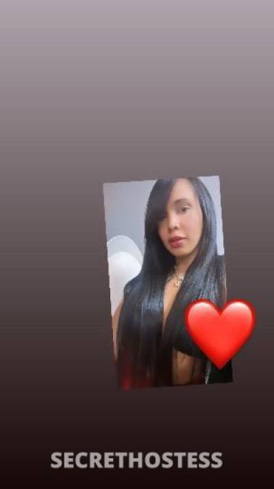26 year old Escort in Long Island NY nice big booty girl available
