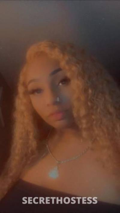 24 year old Escort in Seattle WA Welcome to your Paradise