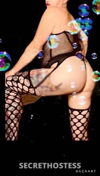 40 year old Escort in San Mateo CA ✨️FETTISH FRIENDLY✨️Red head Vixen