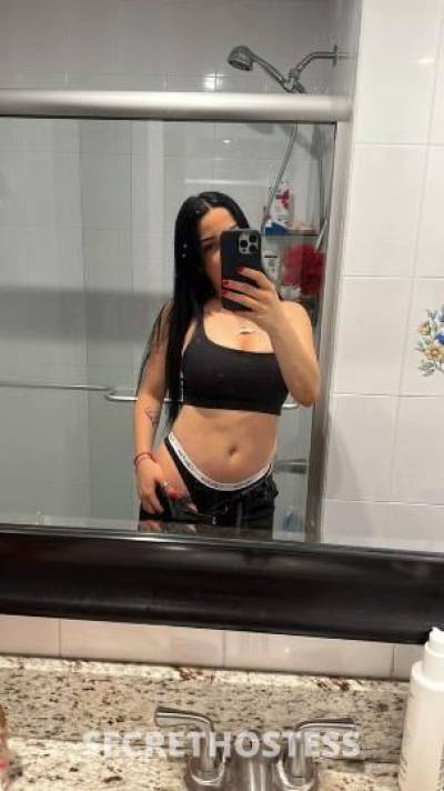 24 year old Cuban Escort in Lincoln NE Cubana nueva en la ciudad