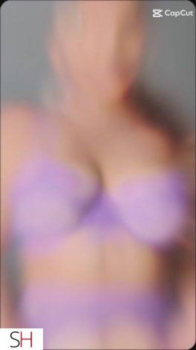 29 Year Old Asian Escort Barrie - Image 1