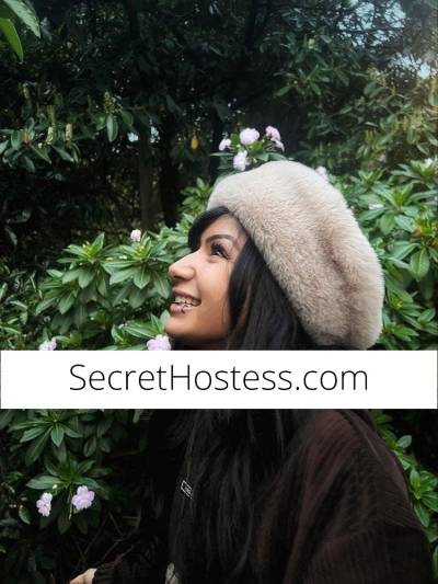 20 Year Old Asian Escort in Kingsville - Image 4