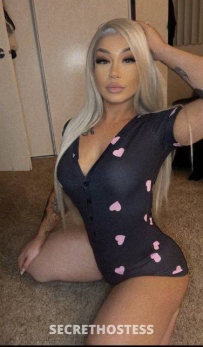 24 Year Old Escort Denver CO Blonde - Image 5