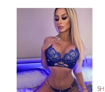 Blonde ..Slim 100%Real No fake Patty girl, Independent in Leeds