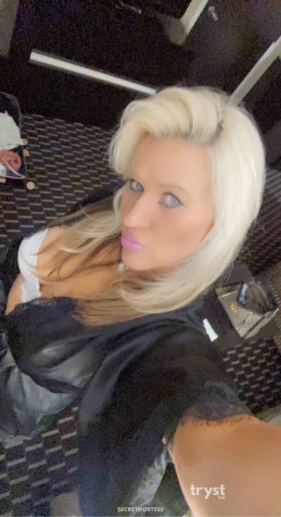 30 Year Old Caucasian Escort Las Vegas NV Blonde - Image 9