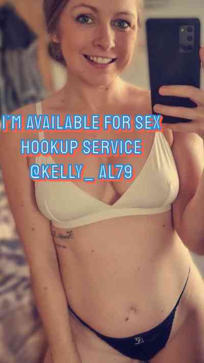 I’m Kelly I’m available for sex hookup service in Ilford
