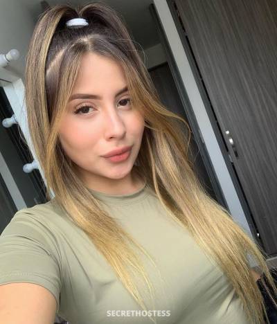 27 year old Escort in Queens NY Juicy . horny . sexy ❤️Curvy, wet .. COUPLE ****.420 