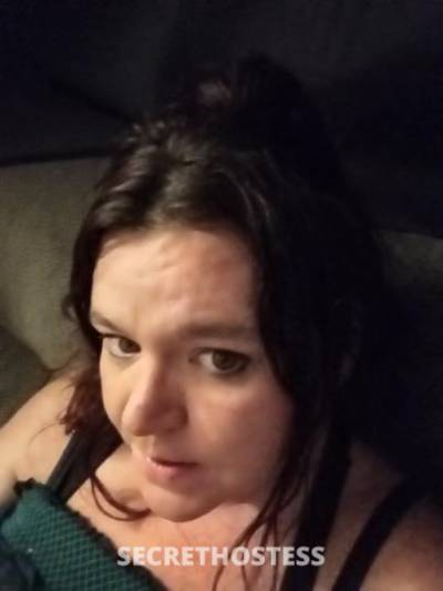 32 year old Escort in Louisville KY hey guys