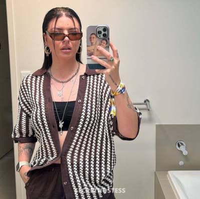 26 year old Escort in New River Valley VA I’m Down To Fuck You Good.... And I’m open to meeting 