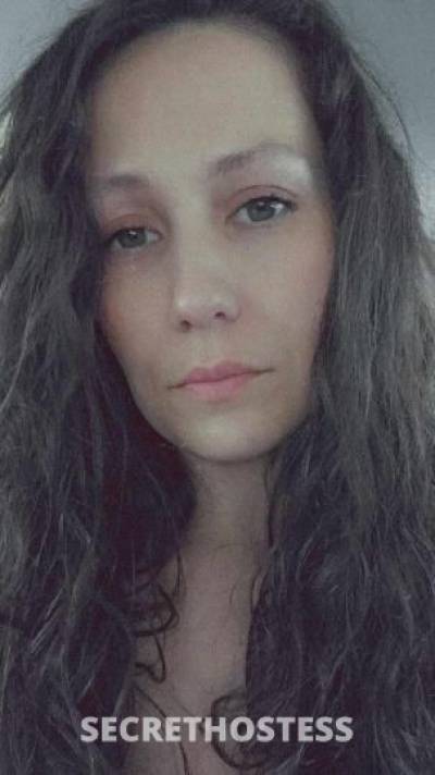 36 year old Escort in Dayton OH come try this