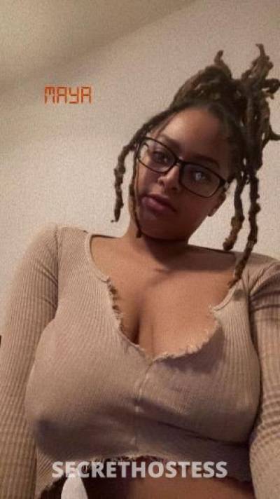 23 year old Escort in Lawton OK IG : nomoneynomya