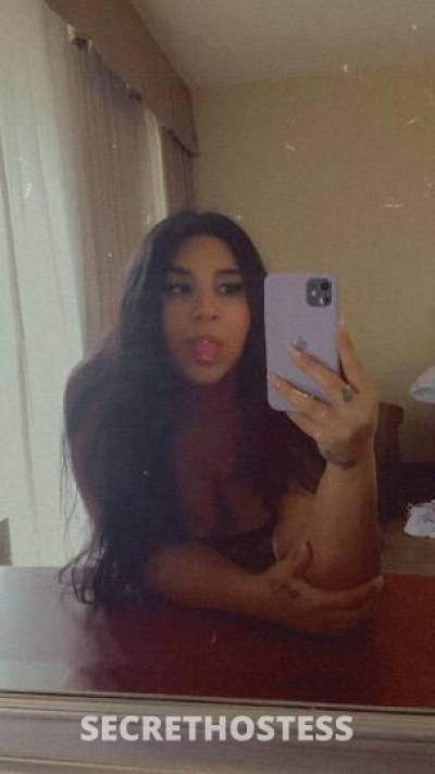 23 Year Old Colombian Escort Toronto Black Hair - Image 2