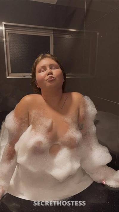21 year old Australian Escort in Sydney Sexy and cheeky Sydney babes