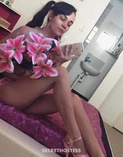 26 year old Australian Escort in Richmond Melbourne Camming, incall and outcall , Courtney 28