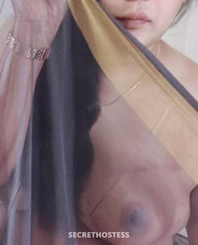 27 year old Indian Escort in West Melbourne Melbourne Indian purna Melbourne cbd