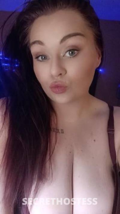 28 year old Escort in Memphis TN A Tight Juicy Kitty That will Have U Bust In No Time