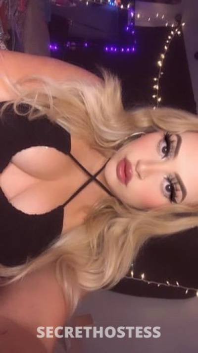 26 year old Hispanic Escort in Inland Empire CA todays deal only 100$ pop available now for Nuru body to 