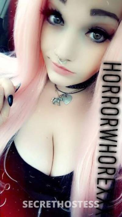 .Thick &amp; Sexy Goth Babe!.Touring! Incall/Outs in Burlington VT