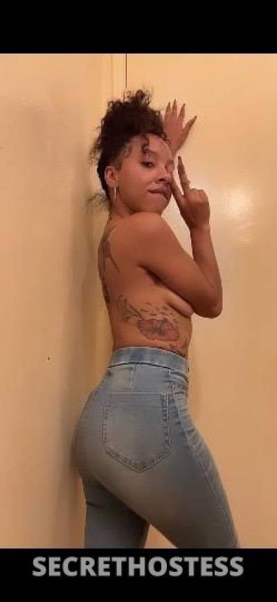 Tiny 23Yrs Old Escort 142CM Tall Long Beach CA Image - 0