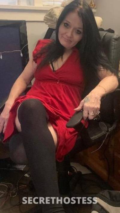 Willow 49Yrs Old Escort Niagara Image - 4