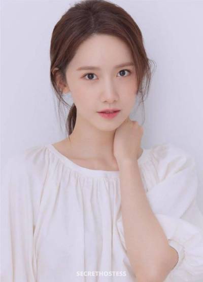 23 year old Asian Escort in Al Manama Asian Girls Escort agency, escort
