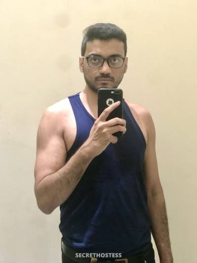 Ahmer, masseur in Lahore