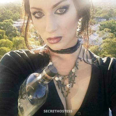 32 year old Australian Escort in Preston Melbourne Come grab my head with both hands and