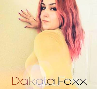 Dakota Foxx - Foxx on the prowl in Beckley WV